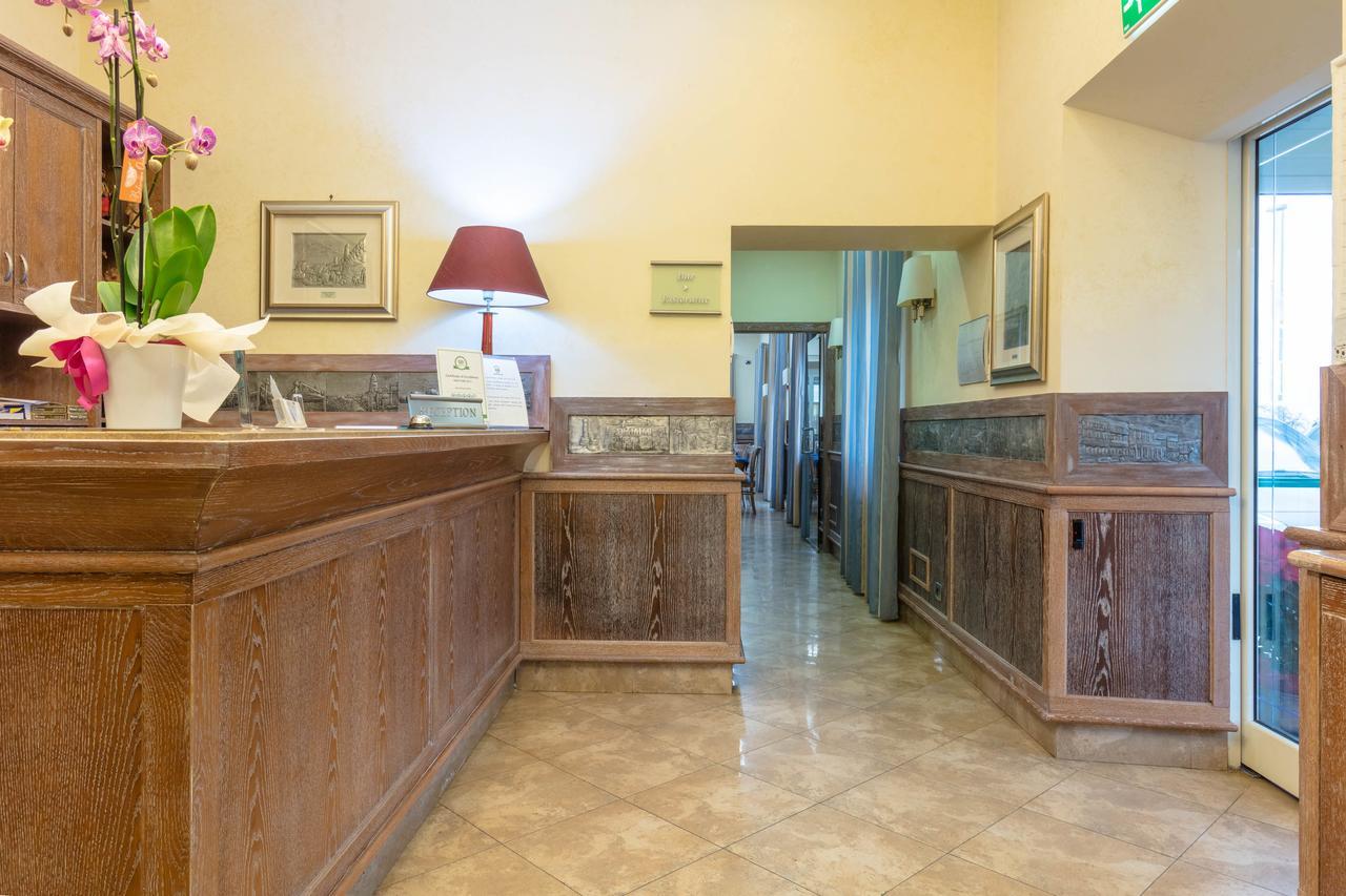Hotel Borgo Del Mare Civitavecchia Exterior photo